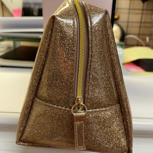 Ted Baker Gold Cosmetics bag. - Picture 3 of 4